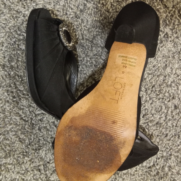 Ann Taylor Loft Satin Peep Toe Strappy Heels SZ 8 - Picture 6 of 8